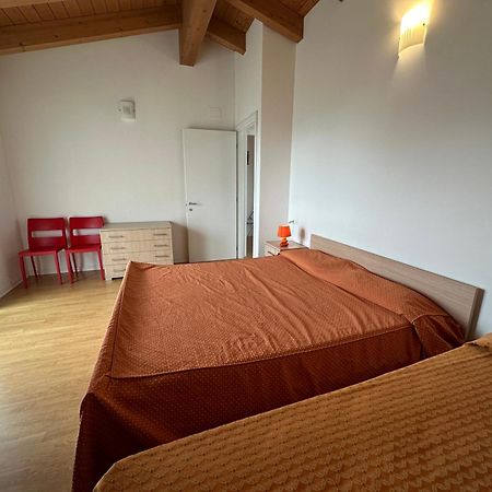 Ferienwohnung Attico Concordia - Agenzia Cocal Caorle Exterior foto